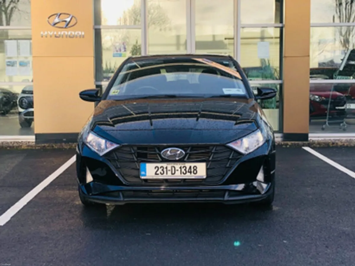 Hyundai i20 Deluxe Plus 1.2 Petrol - Image 2