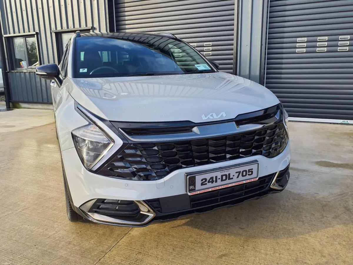 Kia Sportage Phev Anniversary 5DR - Image 2
