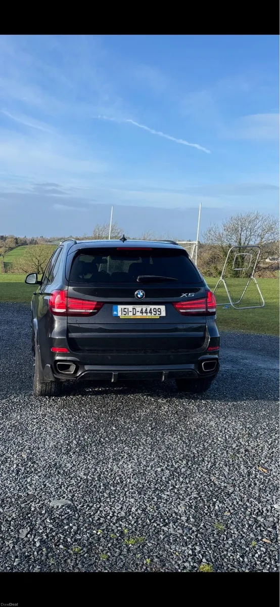 X5 Crew Cab 7 seater - Image 4