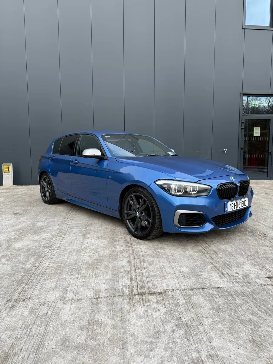 BMW 1-Series  M140i 2018 - Image 2
