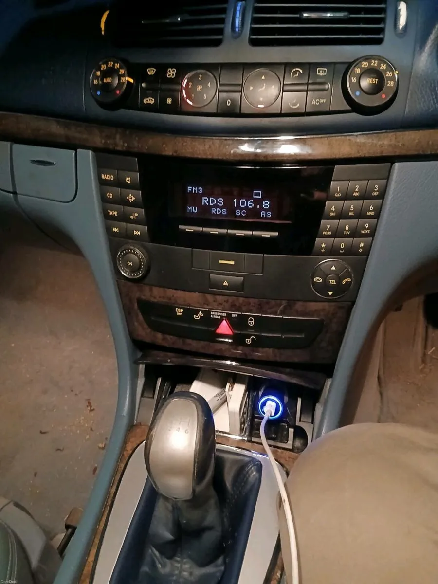 Mercedes 200e or swap for Range rover  on similar - Image 4