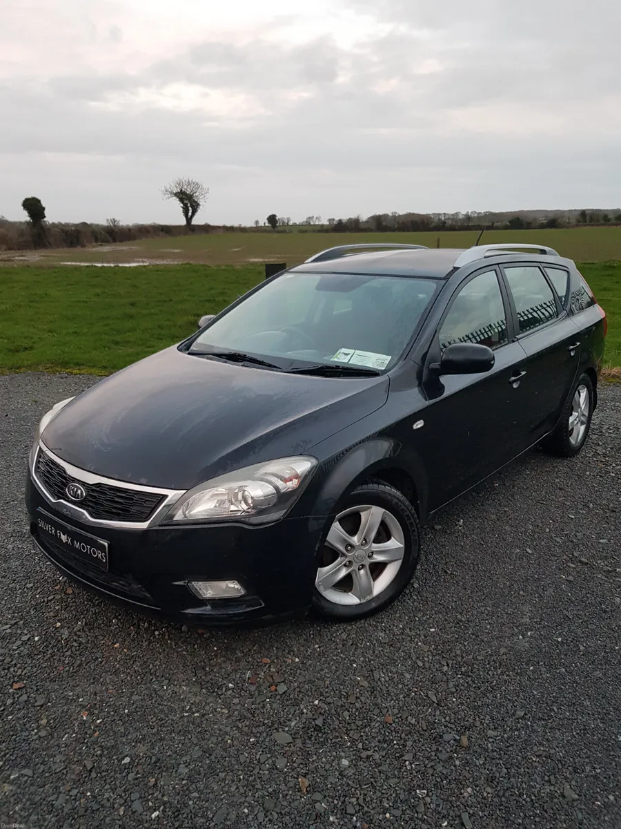 Deposit taken, cheap Tax, good car - Image 1