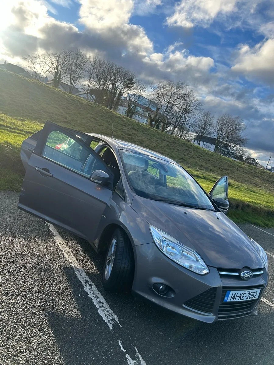 Ford focus - Image 4