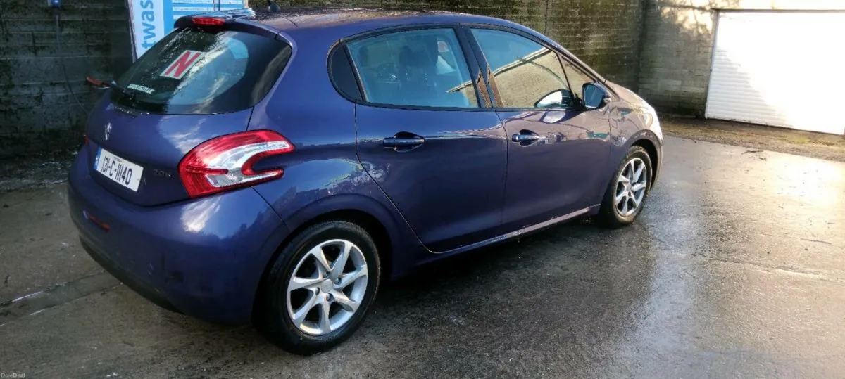 131 Peugeot 208 Hatchback for sale - Image 4