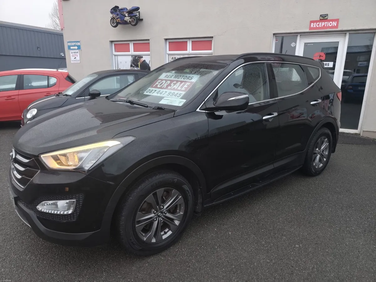 Hyundai Santa Fe 4 x 4 Top Spec 7 Seats New Nct !! - Image 1