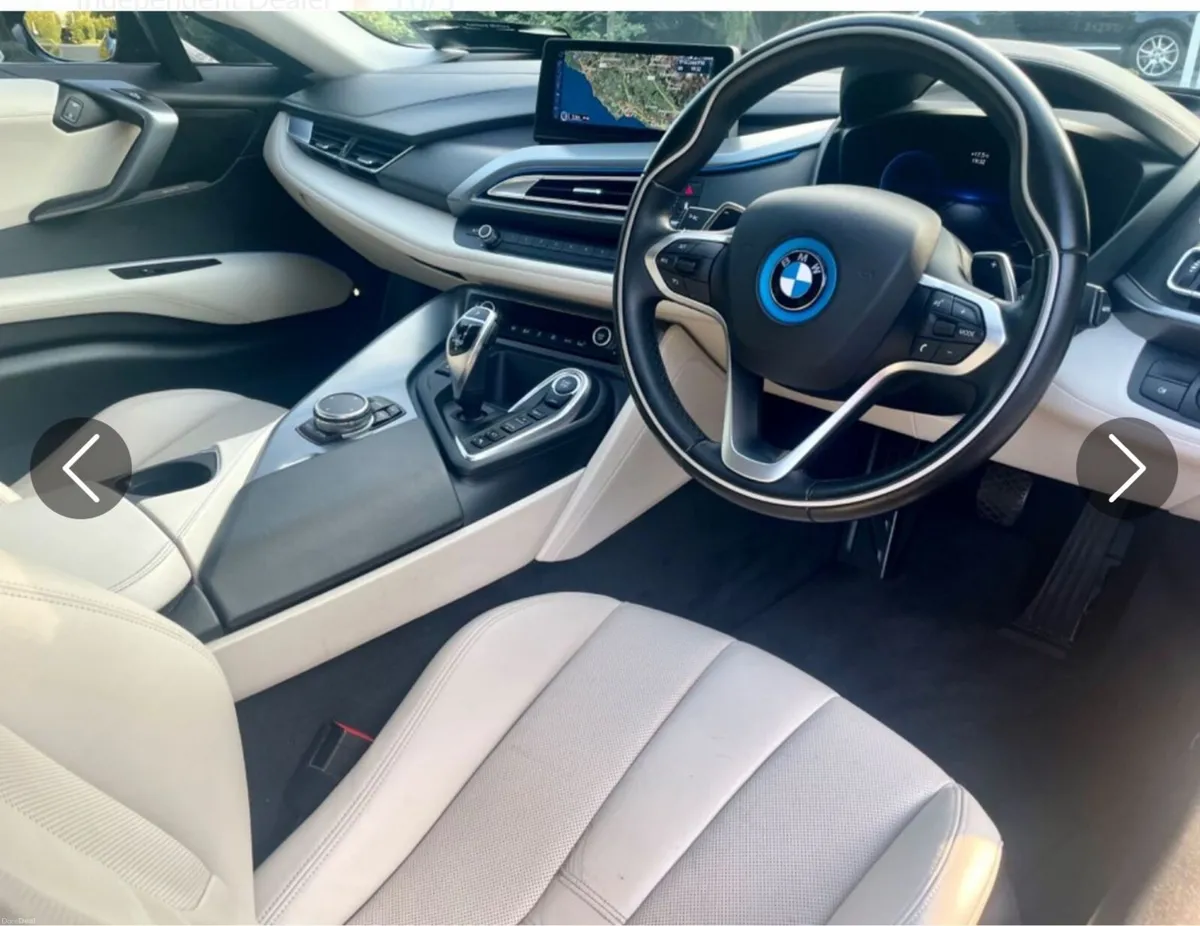 BMW i8 - Image 4