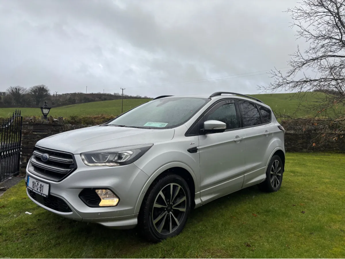 Ford Kuga ST-LINE 1.5 TDCI 120PS 6SPEED FW FWD 4SP - Image 2