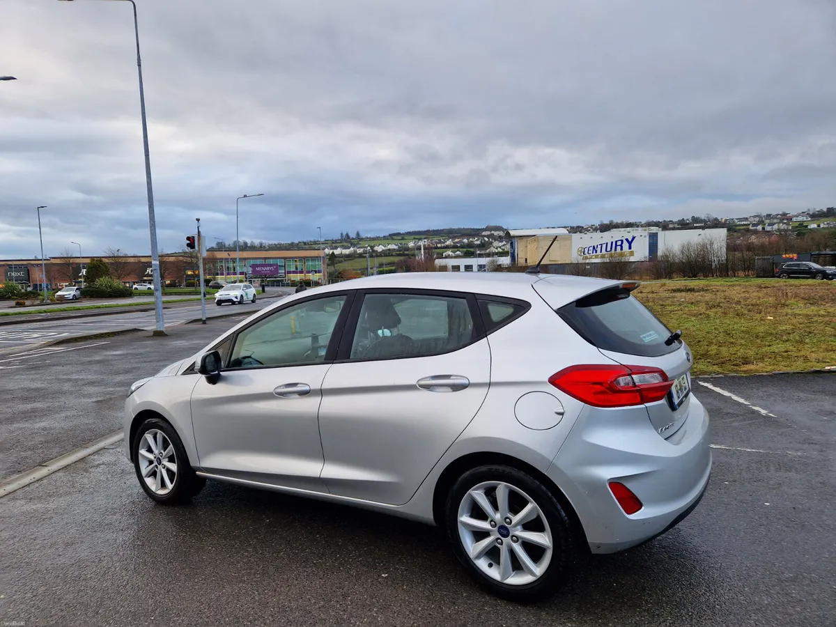 Ford Fiesta 2018 1.1 Petrol Low Milage - Image 3