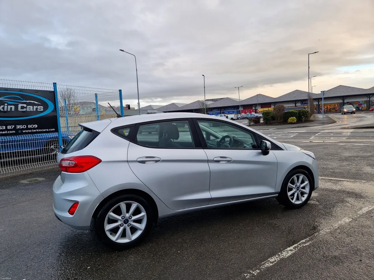 Ford Fiesta 2018 1.1 Petrol Low Milage - Image 4