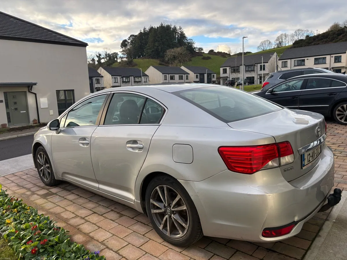 Toyota Avensis 2012 - Image 3