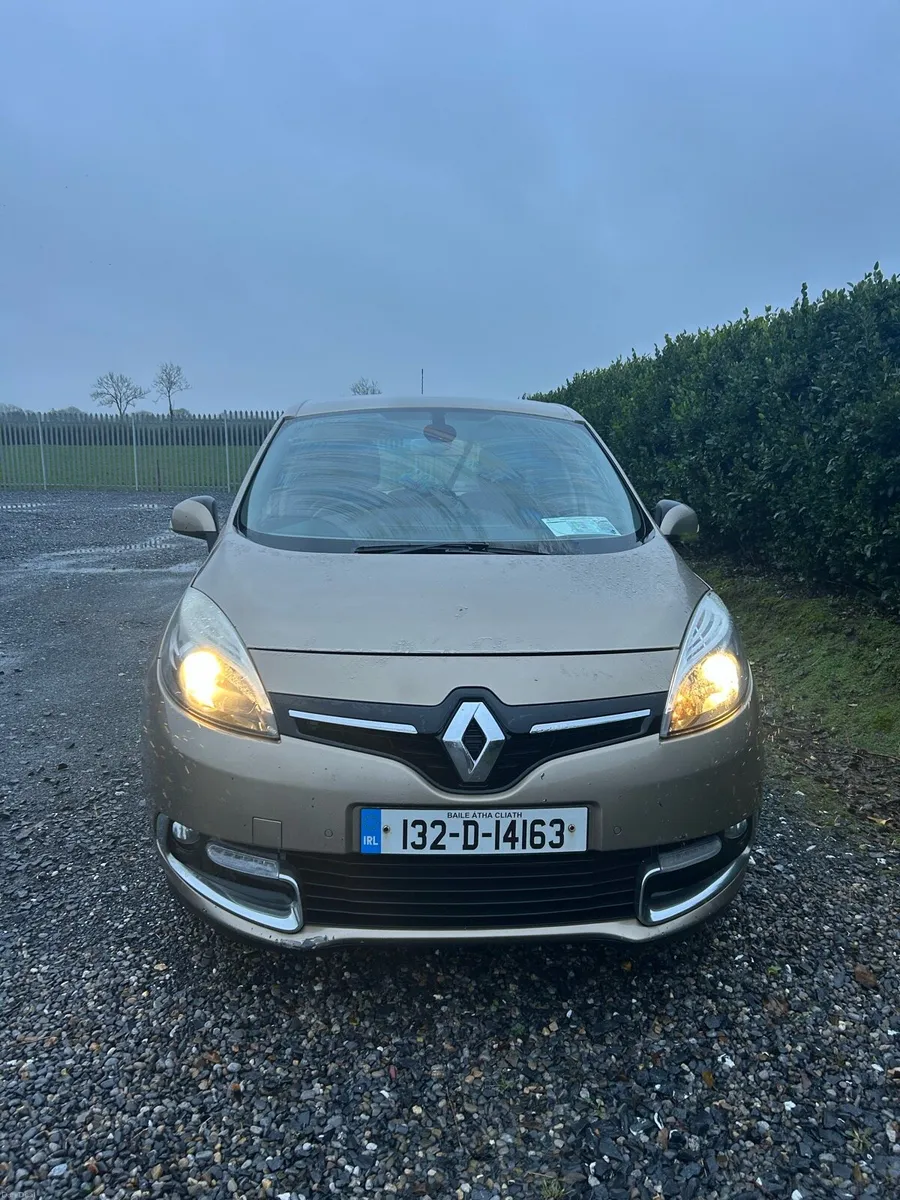 2013 Renault Scenic - Image 2