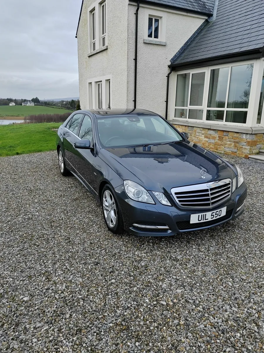 Mercedes-Benz E-Class 2012 - Image 1