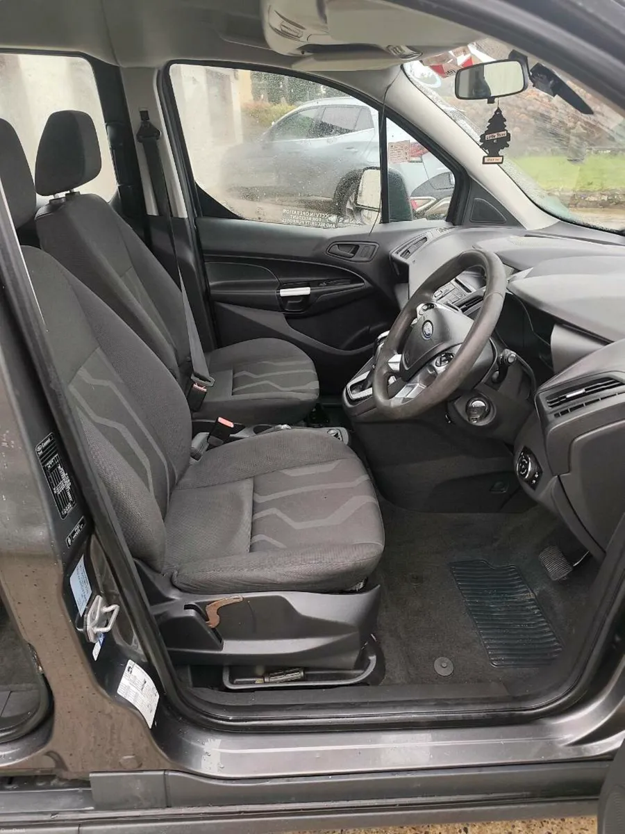 2016 transit connect 1.5 wheelchair accessible van - Image 4