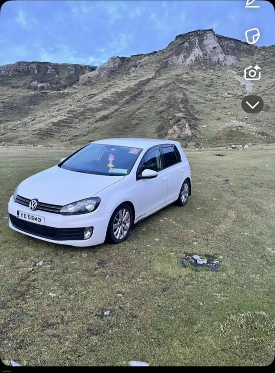 Volkswagen Golf 2011 - Image 2