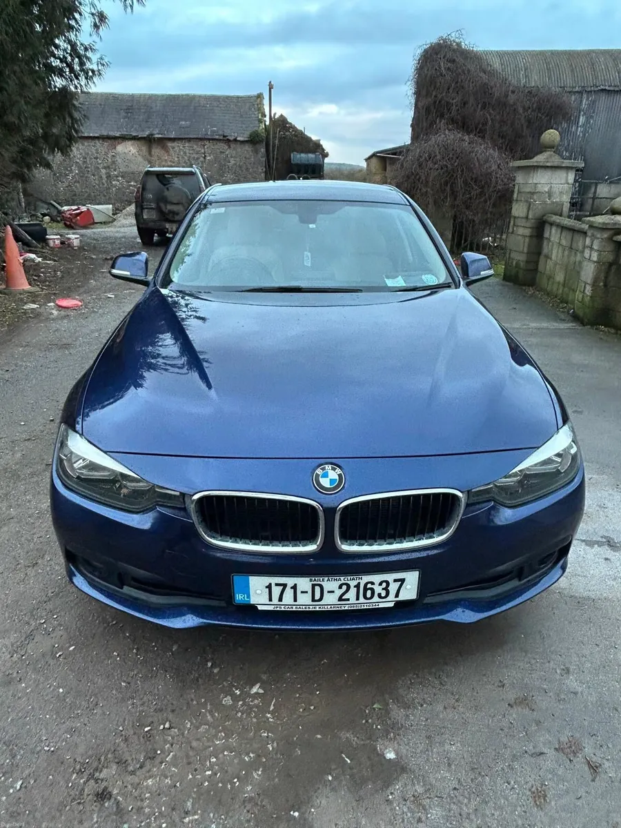 BMW 318D - Image 1