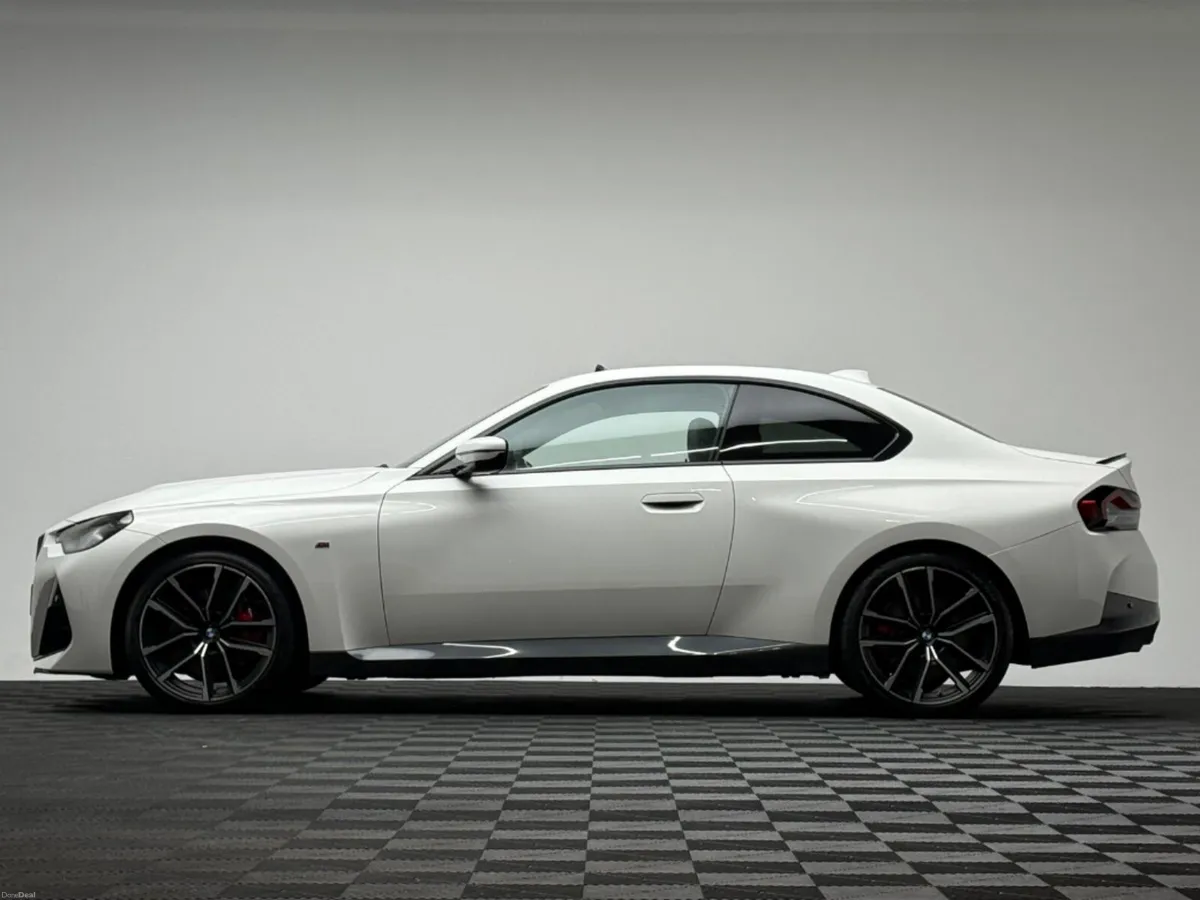 BMW 2-Series 220D M SPORT COUPE *SUNROOF* - Image 4