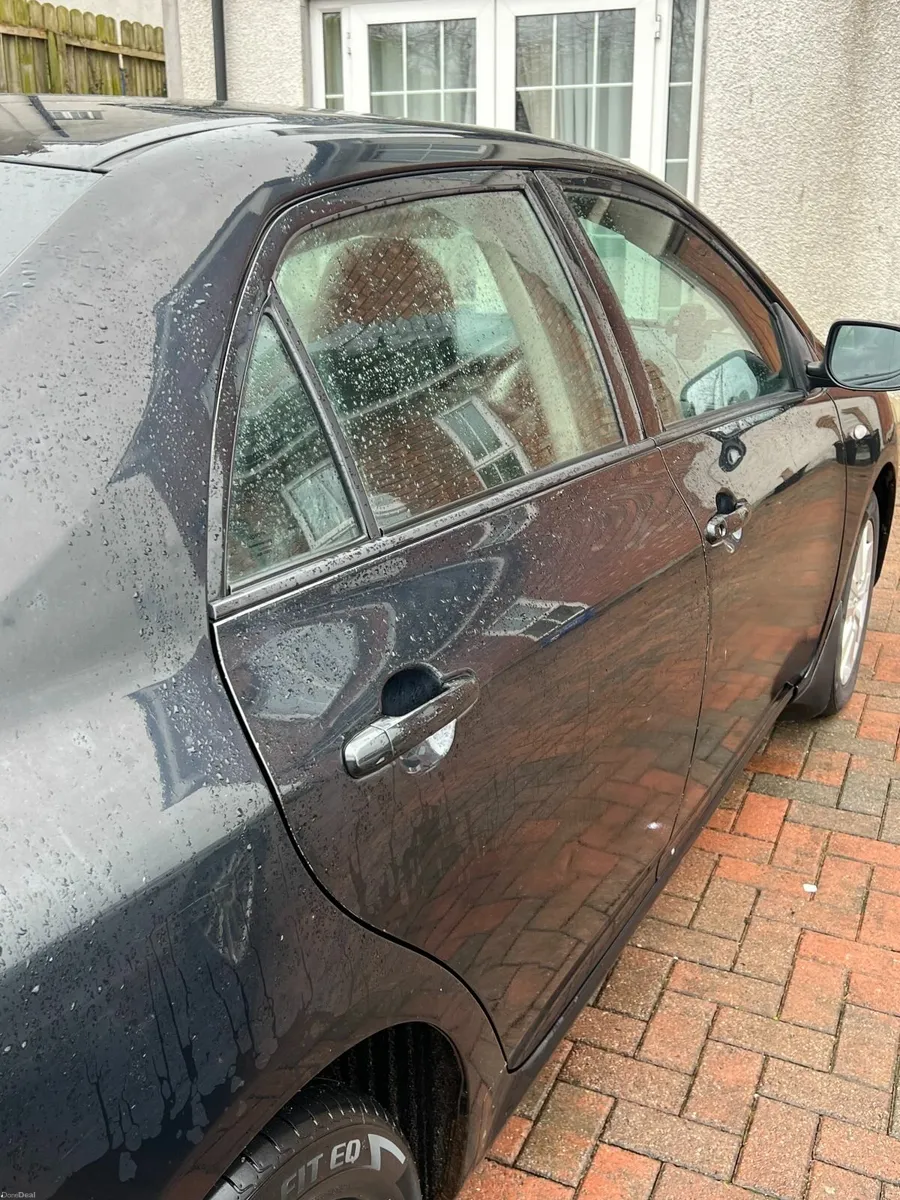 Toyota Corolla 2009 - Image 4