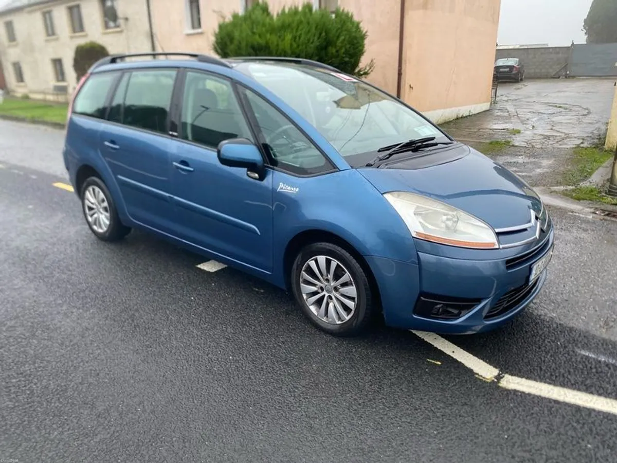 2010 Citroen C4 Grand Picasso automatic taxed and - Image 1
