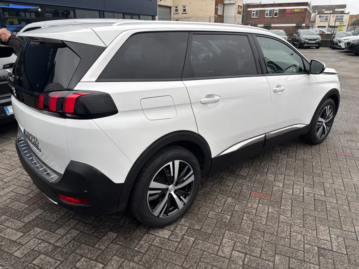Peugeot 5008 2020 - Image 4