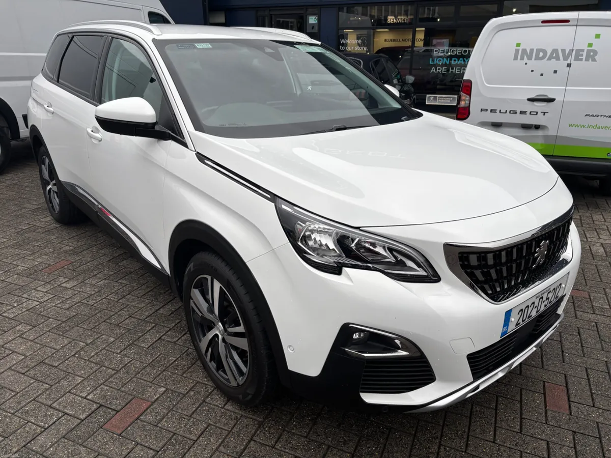 Peugeot 5008 2020 - Image 1