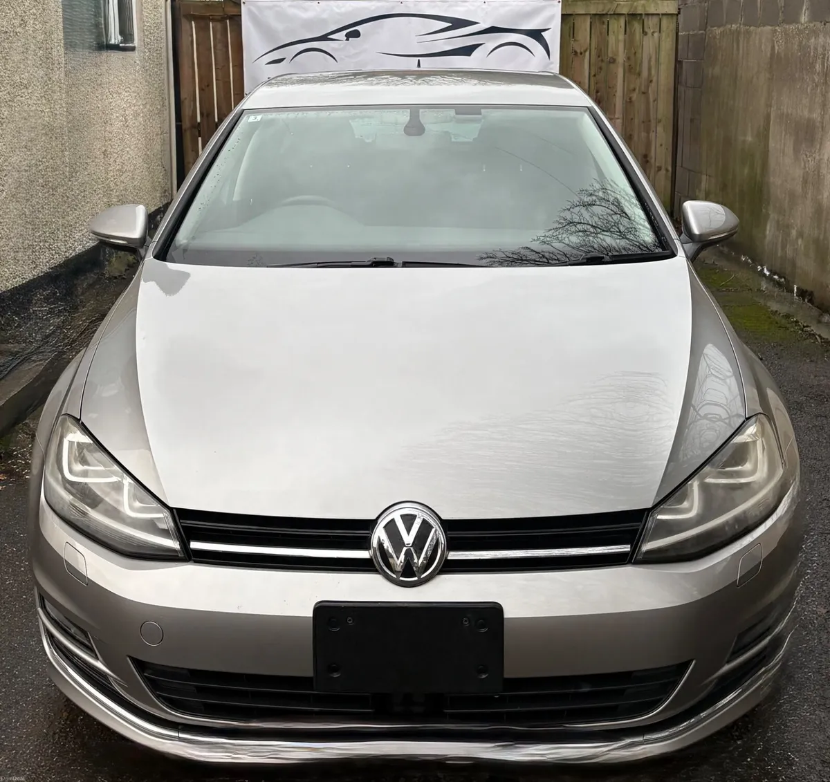Volkswagen Golf 2016 1.2TSI - Image 1