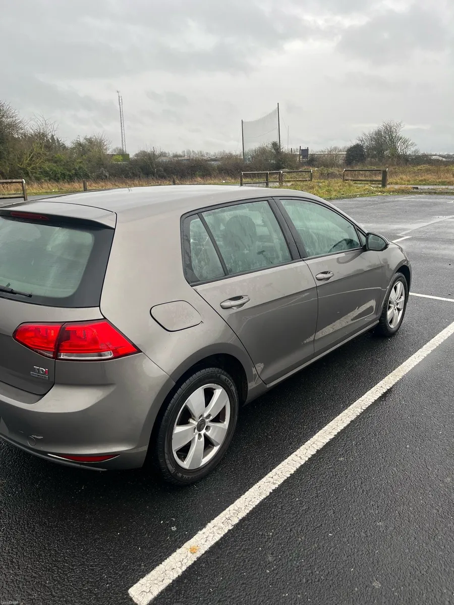 141 VW Golf 1.6 TDI – NCT 01/27. - Image 4