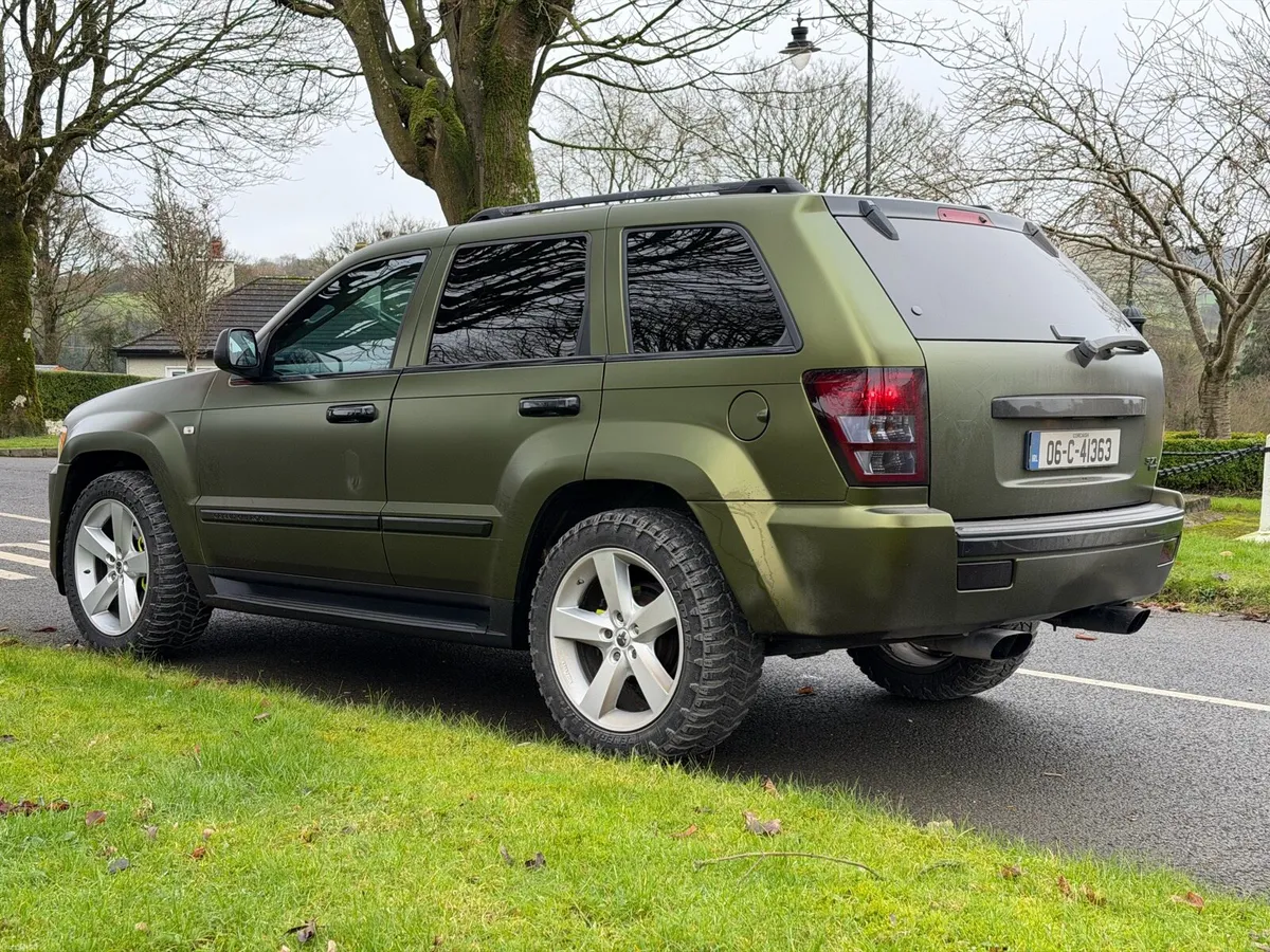 New DOE / Jeep Grand Cherokee 5.7 Hemi / Crew Cab - Image 6