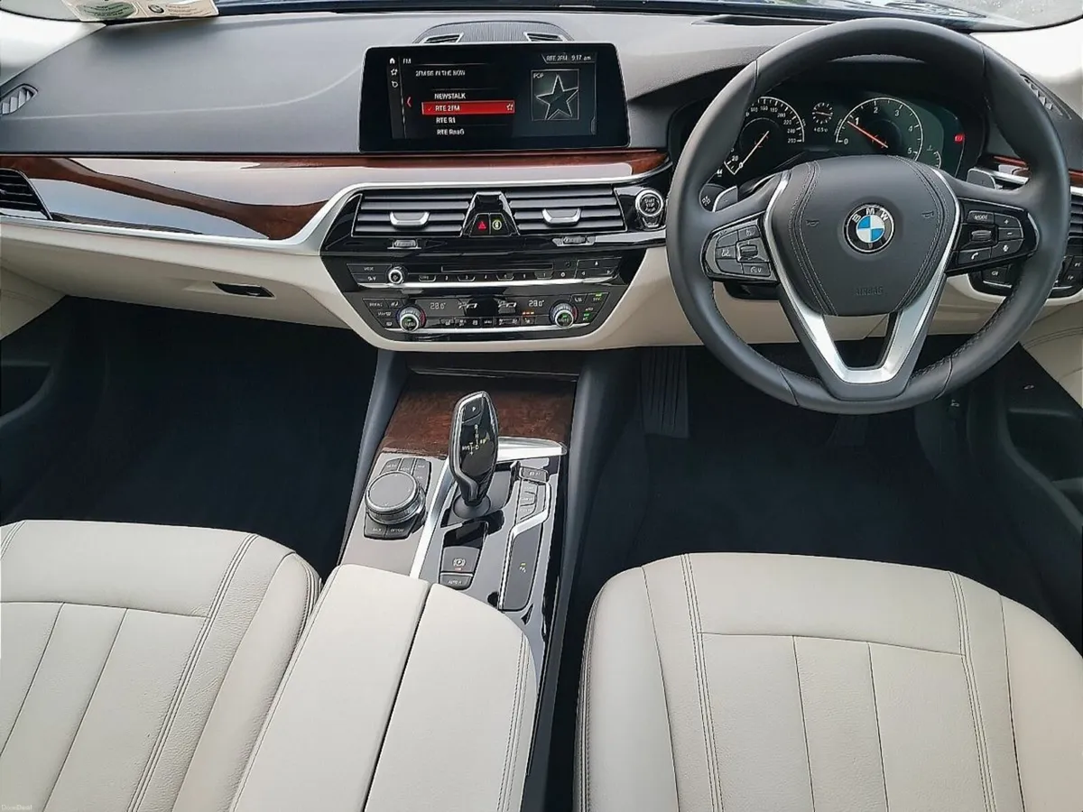 BMW 5-Series 520d SE Auto - Image 4
