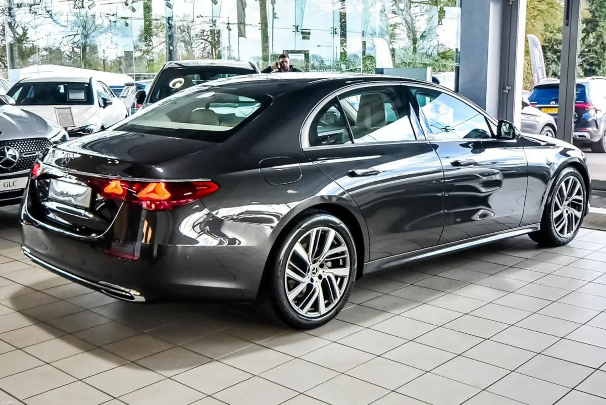 Mercedes-Benz E-Class E220d Avantgarde Plus Auto - Image 2