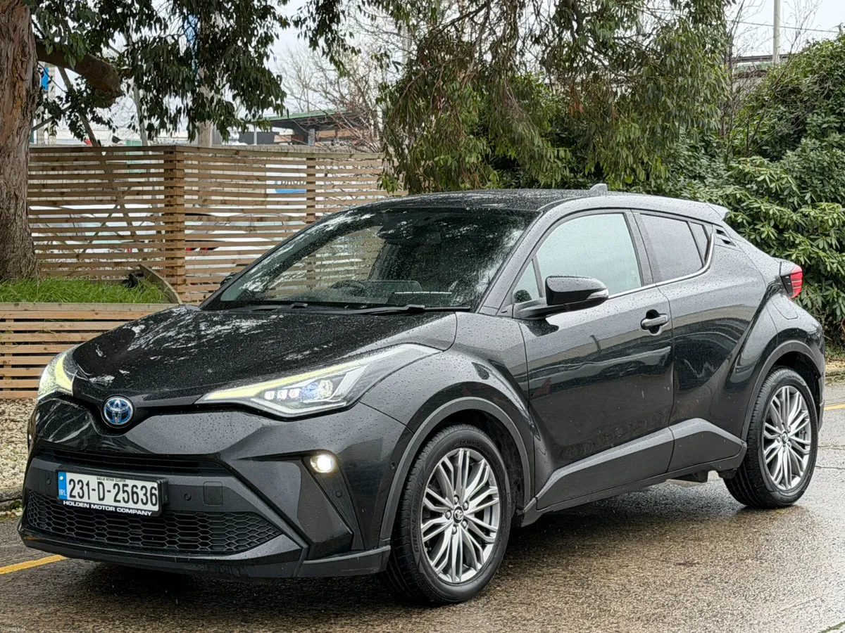 Toyota C-HR 2023..Hybrid..Keyless Entry - Image 1