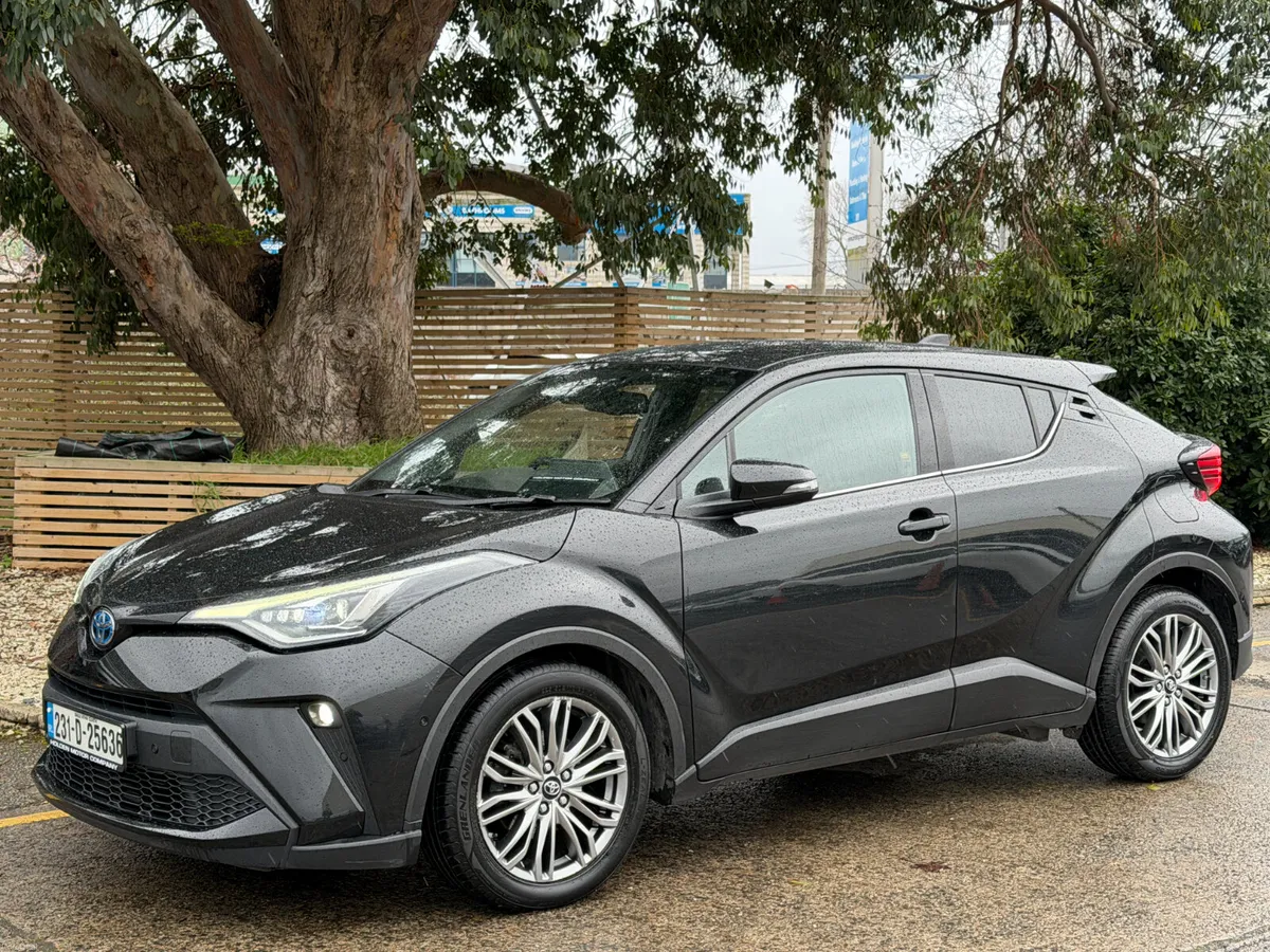 Toyota C-HR 2023..Hybrid..Keyless Entry - Image 3