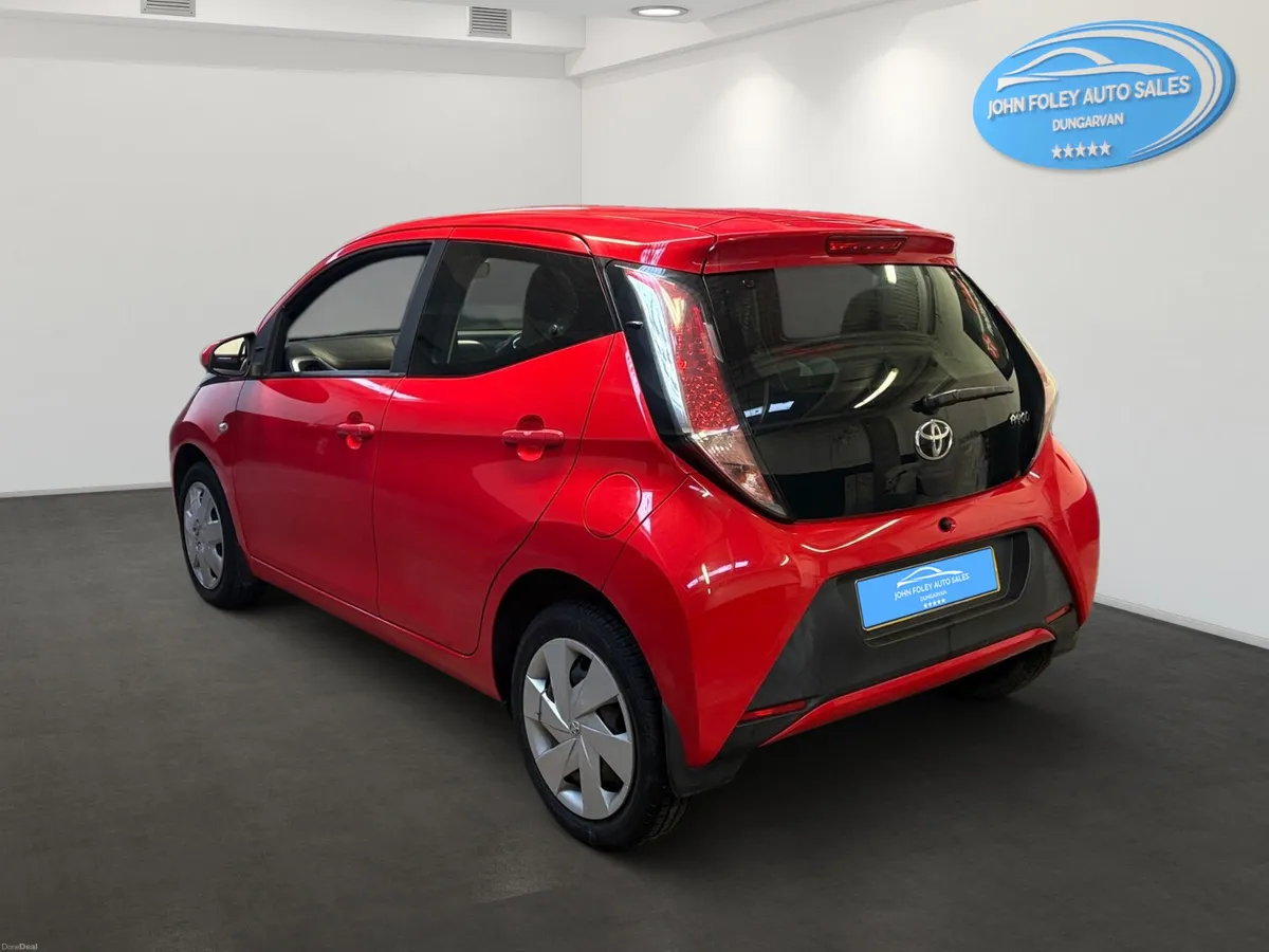 2015 -Toyota Aygo X-1.0-5 door - Image 4