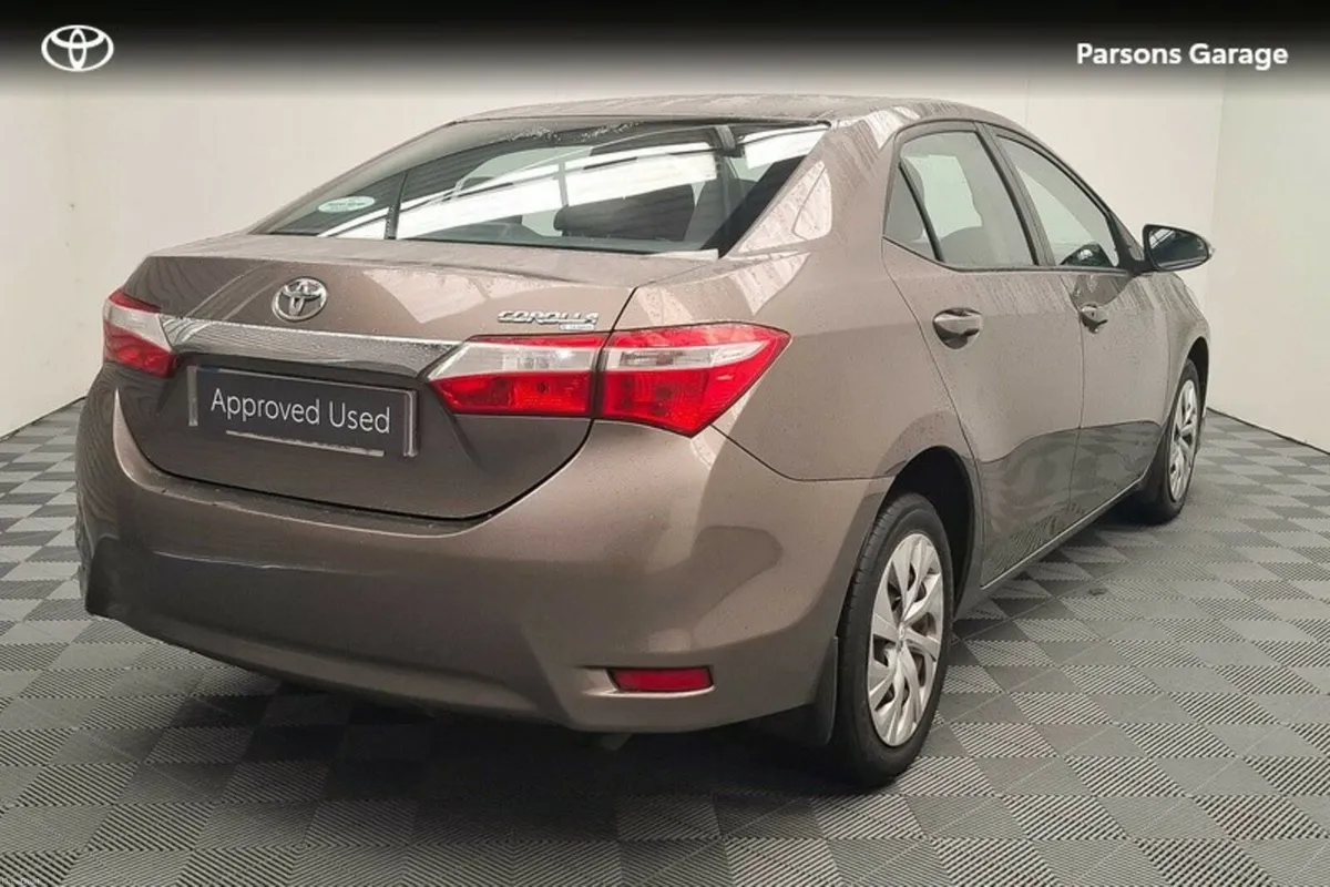 Toyota Corolla COROLLA 1.33 TERRA - Image 2