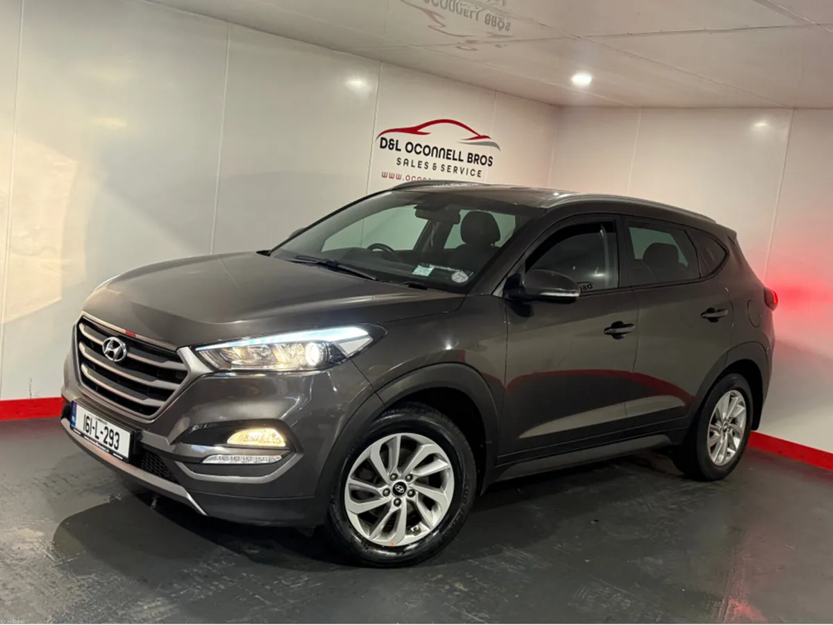 Hyundai Tucson EXECUTIVE 5DR - Image 2