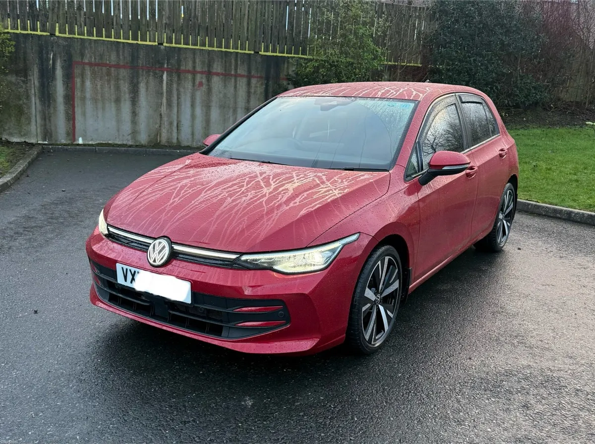 2025 Volkswagen Golf match 2.0TDI 115HP £24,700 - Image 1