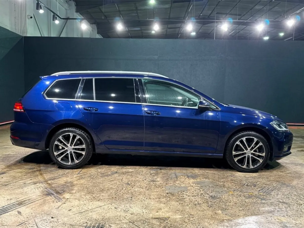 Volkswagen Golf ESTATE 1.2L TSI - COMFORT LINE MEI - Image 3