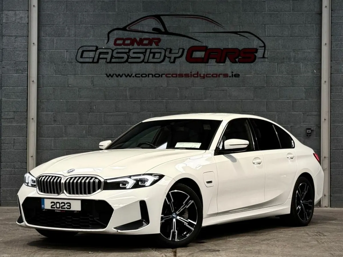 BMW 3-Series 330E M-SPORT 232 REG // 12 MONTH WARR - Image 1