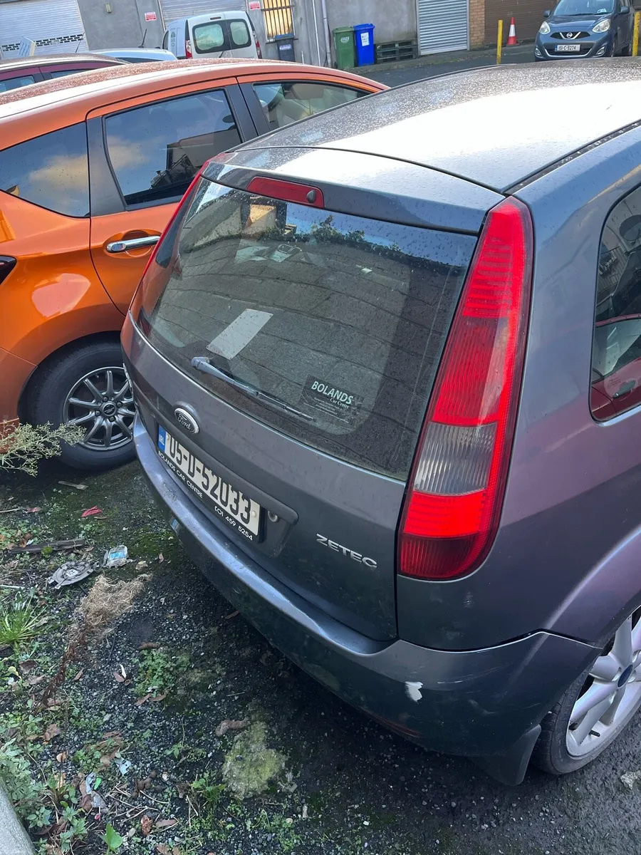 Ford Fiesta 2005 Petrol Manual- No NCT/ Tax- 900€ - Image 3