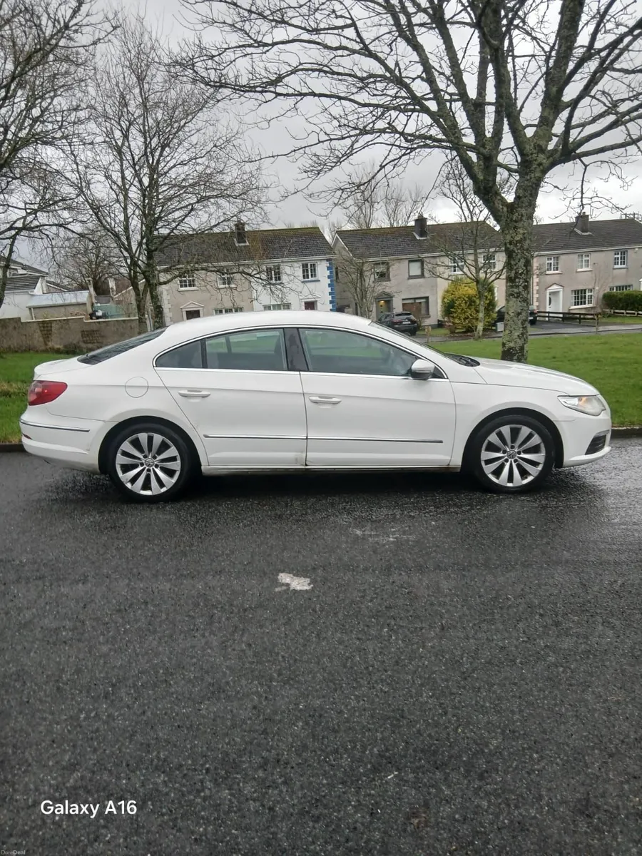 Volkswagen Passat CC 2.0 TDI - Image 3