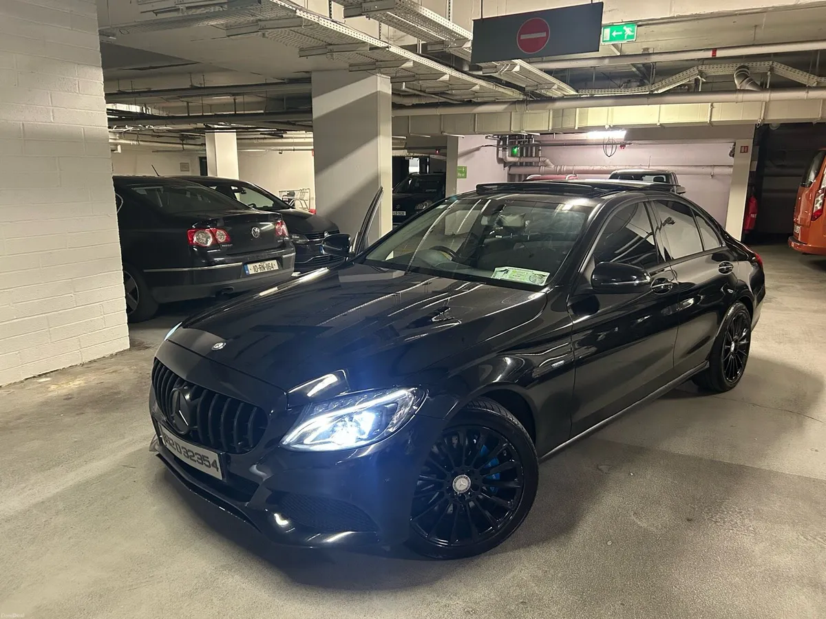 Mercedes C350e Plug-in hybrid, LOW MILEAGE - Image 1