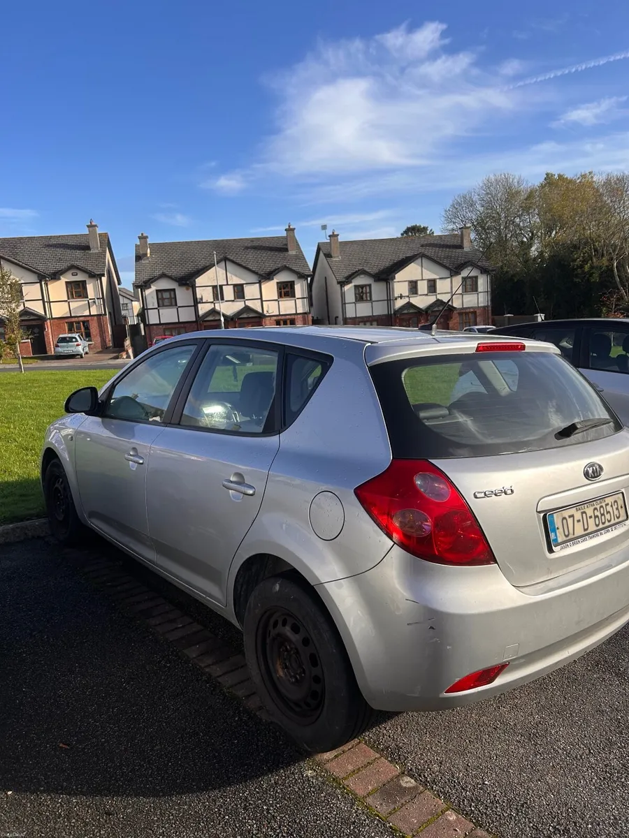Kia Ceed 2007 - Image 1