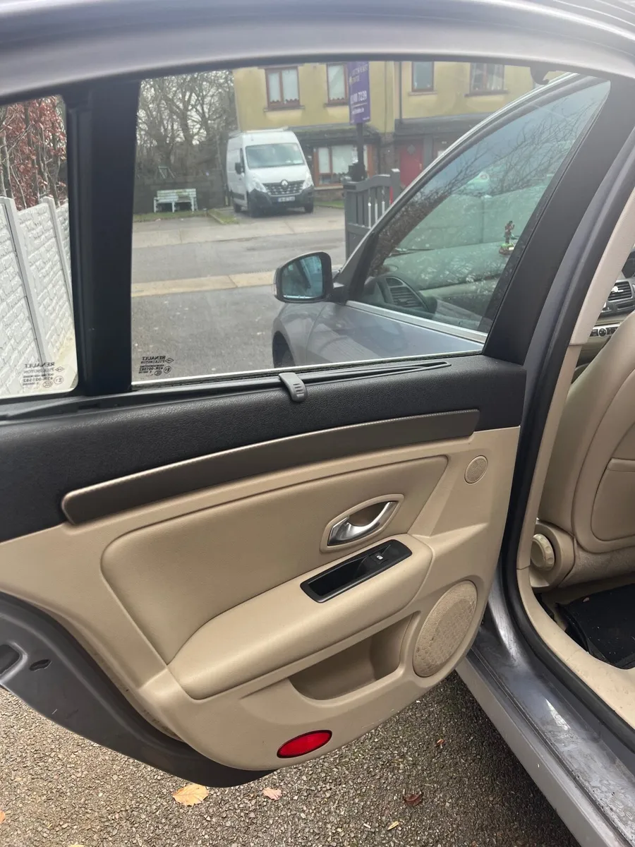 Renault Laguna 2008 - Image 3