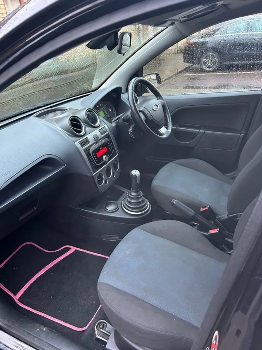 2008 Ford Fiesta - Image 3