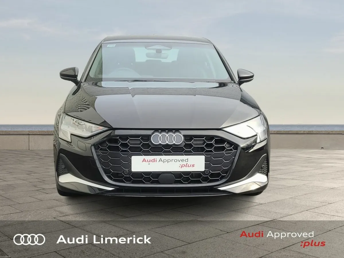 Audi A3 *AVAILABLE FROM APRIL* SB 30 TDI 115HP SE - Image 3