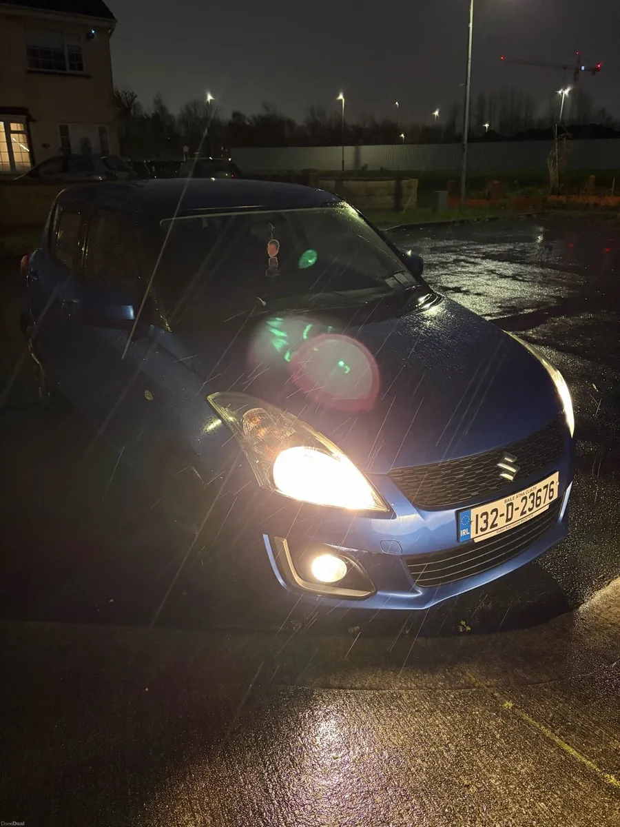 132 Suzuki Swift (manual) - Image 1