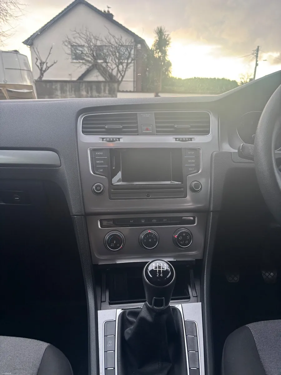 Volkswagen Golf 2014 - Image 3