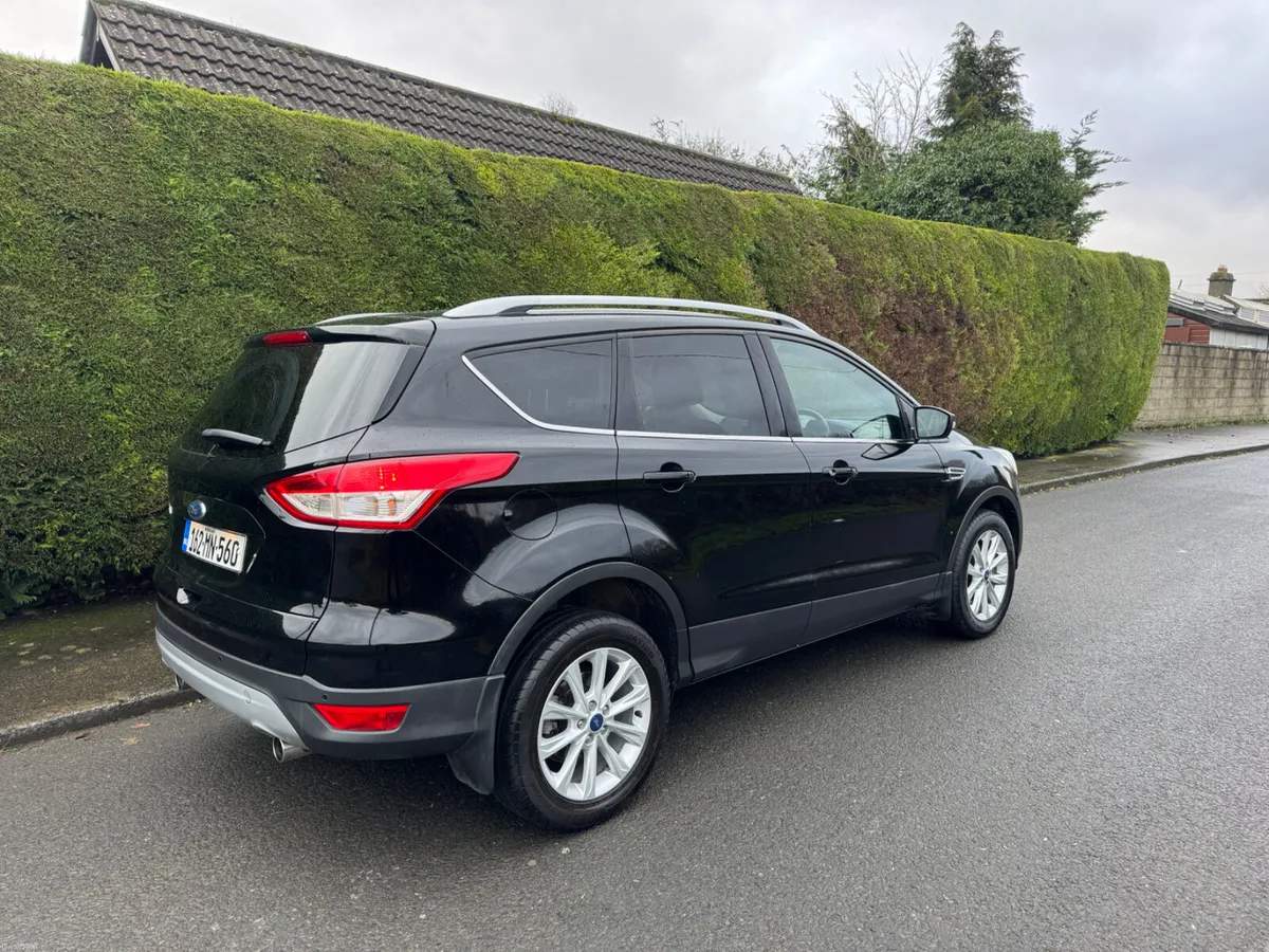 Ford Kuga titanium high spec - Image 3