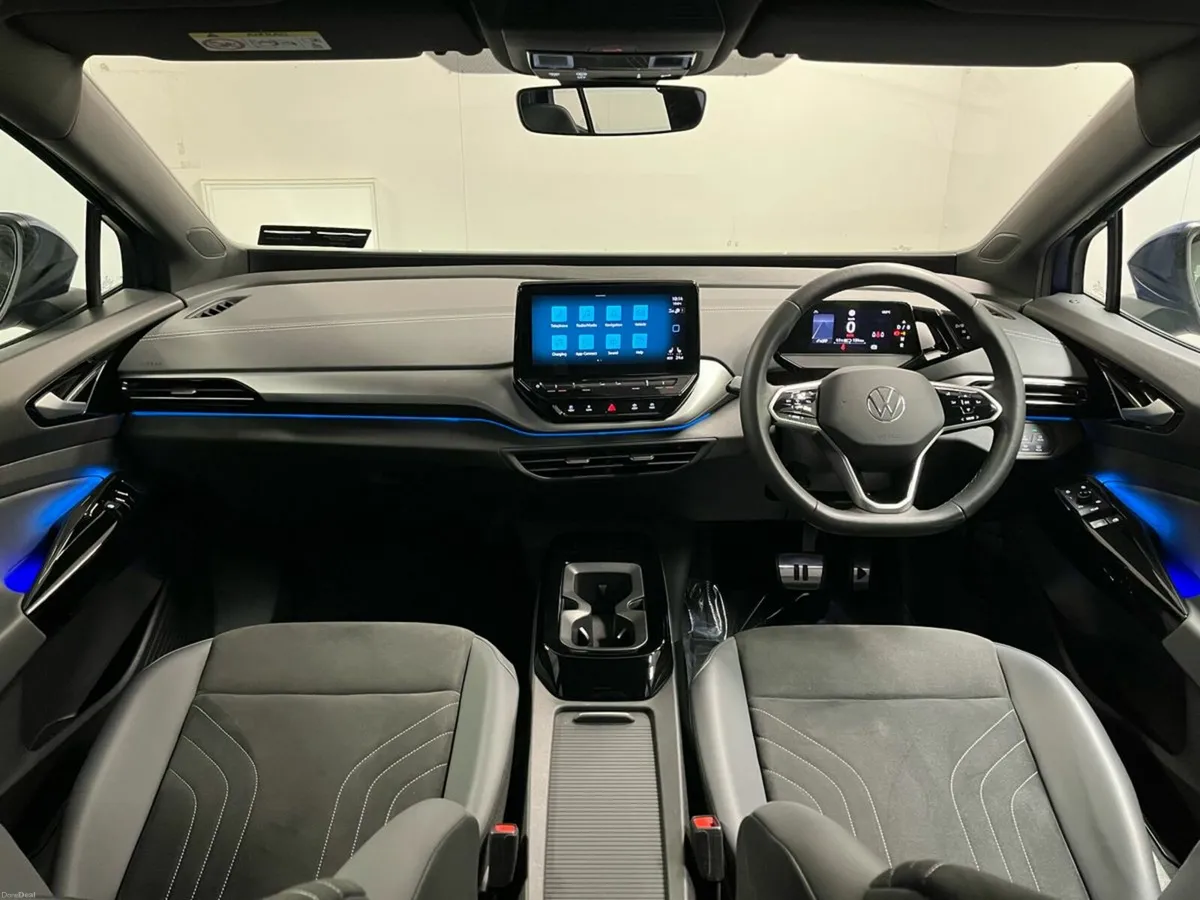 Volkswagen ID.4 Life DX 77kWh 174BHP - Reversing C - Image 3