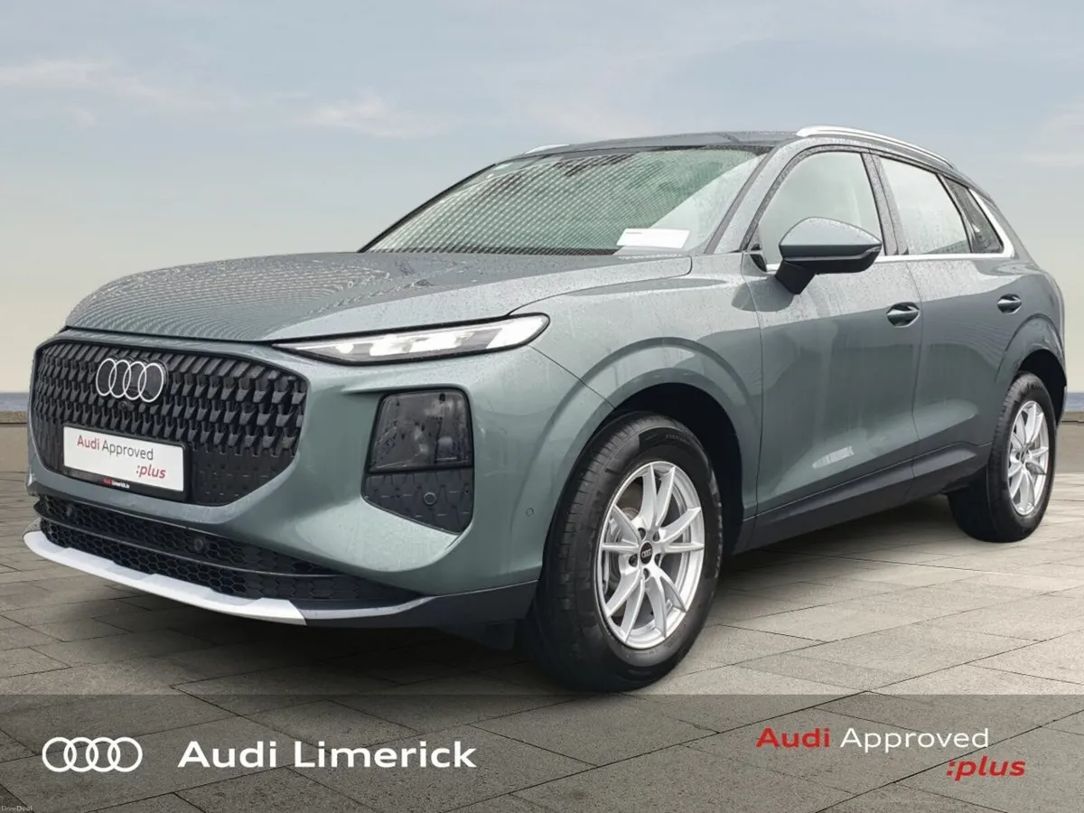 Audi Q3 *Available from April* TDI 150HP SE S-T - Image 4