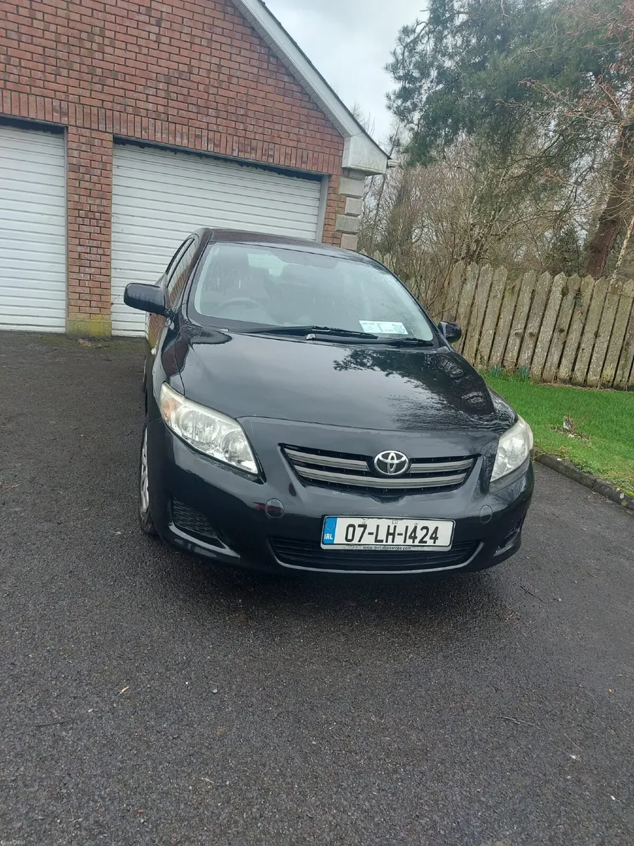 Toyota Corolla 2007 - Image 1